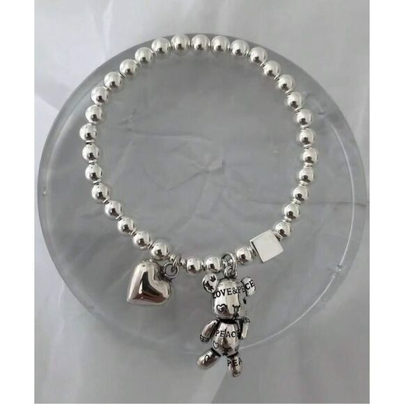 Teddy Bear Heart Bracelet - Picture 4 of 8